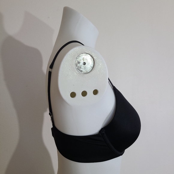 Victoria's Secret - Biofit 34C - Picture 3 of 5